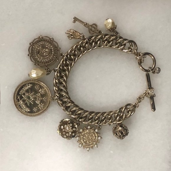 Boho Chic Rustic Gold Charm Bracelet for Women - Picture 1 of 4